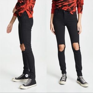 NWT Levi’s 721 High Rise Skinny Jean